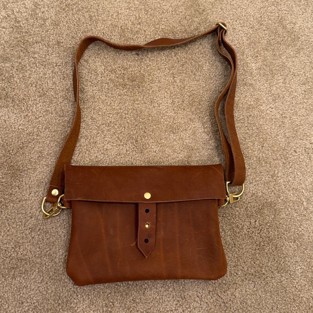 Teddy Joelle Leather hip bag